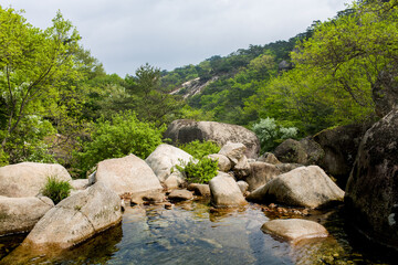 Fototapeta na wymiar Pakyon falls, near Kaesong, Democratic Peoples's Republic of Korea (DPRK), North Korea