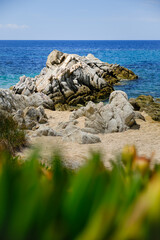 Selective focus on a cliff on beautiful Destenika beach, Sithonia, Toroni - 531243883