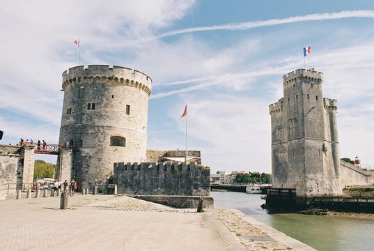 Tours du Port, La Rochelle.