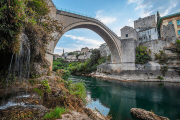 Fototapeta na wymiar old bridge in Mostar