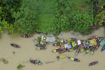 Floating guava market of Bangladesh is located in Jhalakathi and swarupkathi in the southern part...