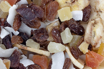 dried mix tropical fruits (raisin, banana, coconut, papaya, pineapple)