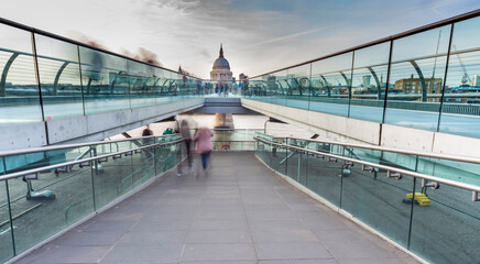 Obraz premium Entrance ramp to and from Millennium Bridge at dusk, pedestrian walkway, Central London,England,UK.
