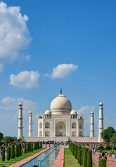 beautiful view of the summer Taj Mahal