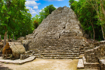 マヤ文明の夢の跡・コバ遺跡の絶景