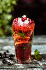 strawberry cocktail with ice