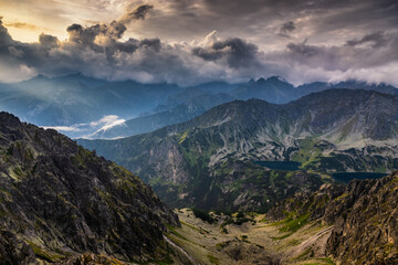 Wschód słońca a Tatrach