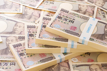 たくさんの一万円札