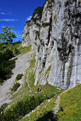 Wandern zum Baumgartenköpfl im Wilden Kaiser, Österreich, Tirol;