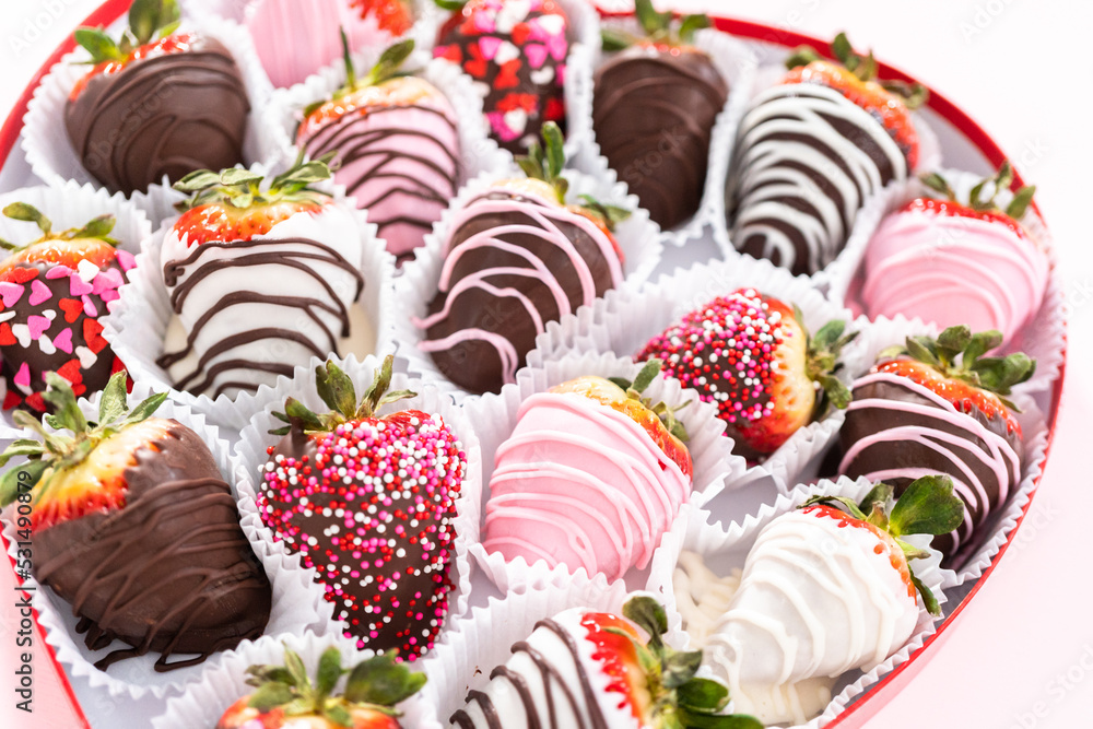 Sticker chocolate dipped strawberries