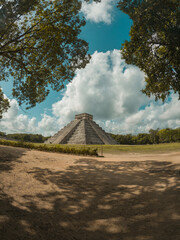 Pyramid of Castillo de Kukulkan in the archaeological ruins of Chichen Itza Mexico