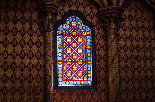 lesser known detail of the saint chapelle in paris