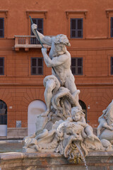 Detalles de la fuente de Neptuno. Piazza Navona. Roma