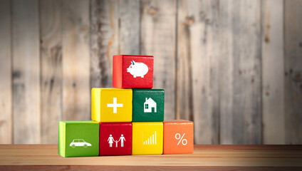 Cubes with family and different icons