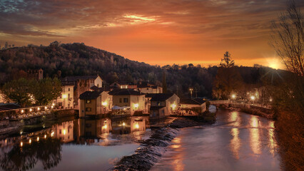 Sunset at Borghetto, "small village". It rises on the Venetian bank of the Mincio river, a few kilometers from Verona and Mantua. It maintains its characteristic original medieval structure.
