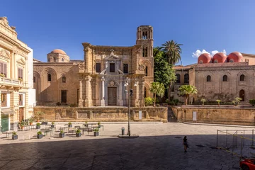 Afwasbaar Fotobehang Palermo Palermo, Italy - July 7, 2020: View from Bellini Square, the Church of Santa Maria dell'Ammiraglio known as the Martorana Church, the Church of San Cataldo in the center of Palermo, Sicily