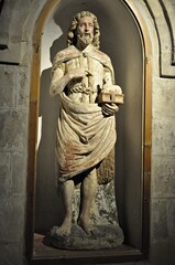 Matera - Statua in tufo raffigurante San Giovanni Battista - Chiesa di San Giovanni Battista
