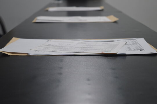 several documents have been prepared for the briefing crew in carrying out the flight