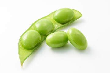 枝豆　白背景イメージ
