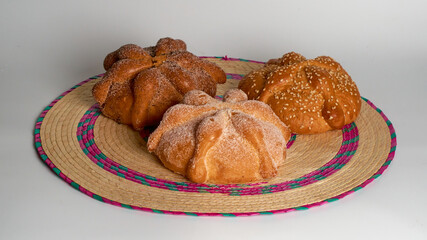Day of the Dead Bread (Pan de Muerto)