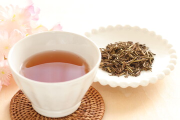 Japanese tea, Hōjicha, the green tea roasted in a porcelain pot over charcoal