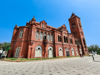 Victoria Public Hall, or the Town Hall, is a historical building in Chennai, named after Victoria, Empress of India. - obrazy, fototapety, plakaty