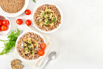  Buckwheat porridge with roasted mushrooms