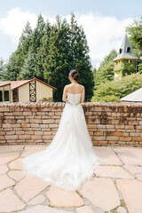 ドレスを着た女性