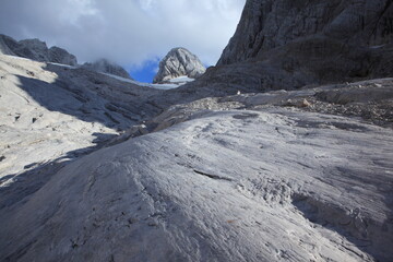 Gletscherschliff am Dachstein, Österreich