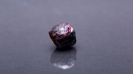 Minerals and beautiful stones, the mysterious world of geology