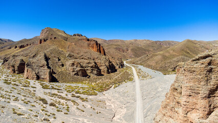 It is the Farallón de Cabrerias in the Argentine Puna.