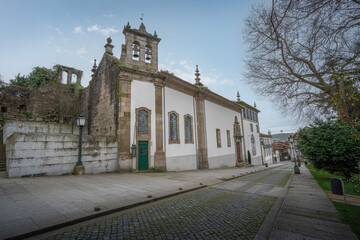 Church of Nossa Senhora do Carmo - Guimaraes, Portugal - obrazy, fototapety, plakaty