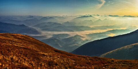 Fototapeta premium silhouettes of morning mountains. foggy morning in the Carpathians. Mountain landscape