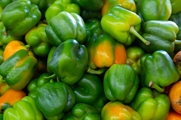 Obraz na płótnie Canvas Screensaver with green bell pepper. Close-up image..