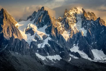 Crédence de cuisine en verre imprimé Mont Blanc Mont Blanc massif, dramatic landscape in the French Alps, Eastern France