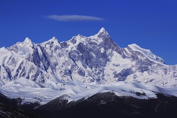 Fototapeta na wymiar The most beautiful snow mountain in China, Nanga Bawa Snow Mountain