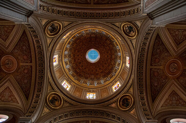 cúpula interior catedral barroca de Morelia