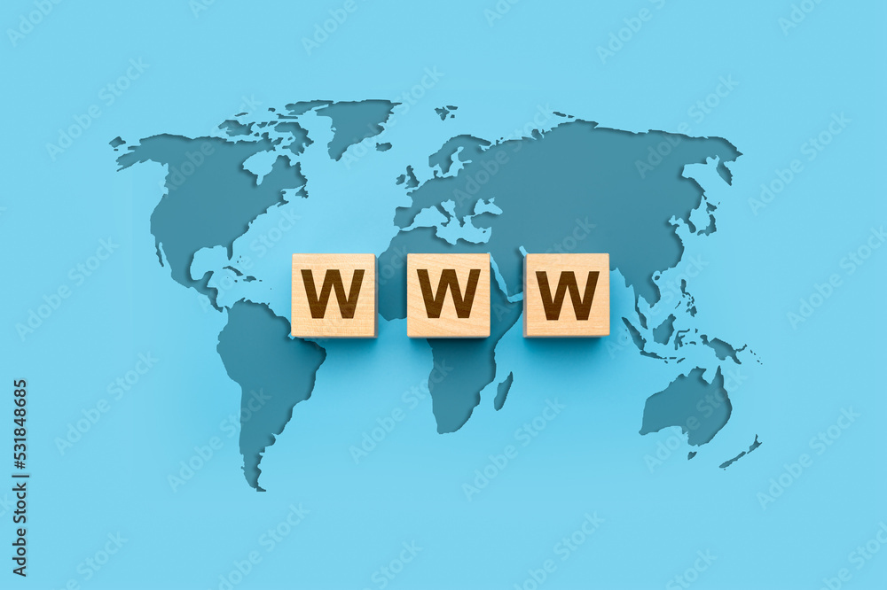 Aufkleber www world wide web on block letters. world map on blue background. www with global map
