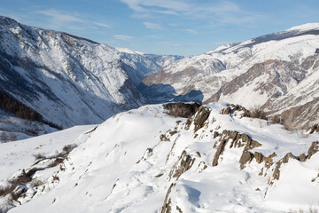 Fototapeta na wymiar Mountain landscape. Katu-Yaryk pass in winter. Altai. Russia
