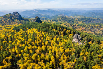 Fototapeta na wymiar Autumn landscape in the national park