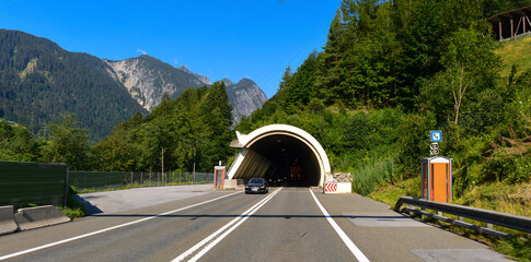Dalaaser Tunnel auf der Arlberger Schnellstraße S16 in Vorarlberg/Österreich 