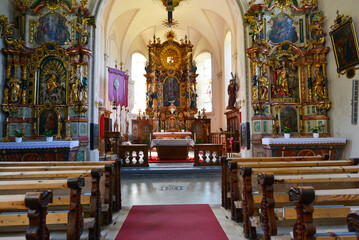 Innenansicht Pfarrkirche Bartholomäberg in der Gemeinde Bartholomäberg in Vorarlberg (Österreich) - obrazy, fototapety, plakaty