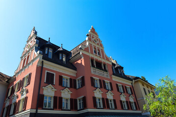 Denkmalgeschützte Architektur in Schruns im Bezirk Bludenz in Vorarlberg, Österreich
