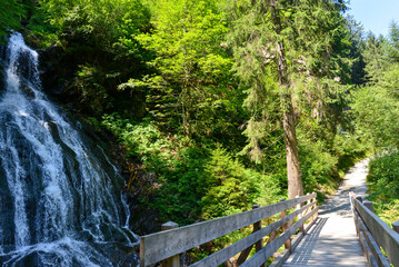 Teufelsbach Wasserfall in Silbertal, Bezirk Bludenz in Vorarlberg (Österreich)