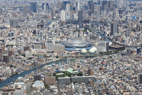 大阪ドーム」の写真素材 | 261件の無料イラスト画像 | Adobe Stock