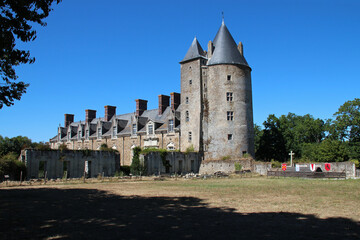 Fototapeta na wymiar groulais castle in blain (france)