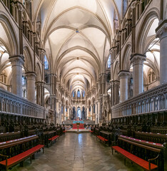view of the Quire and the steps leading to the Trinity Chapel inside the historic Canterbury Cathedral - obrazy, fototapety, plakaty