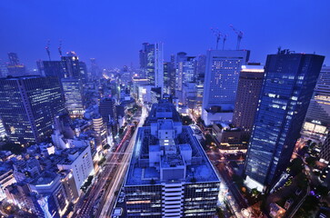 大阪駅前第3ビルから見るブルーアワーの夜景