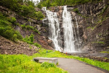 Skjervsfossen - ławeczka