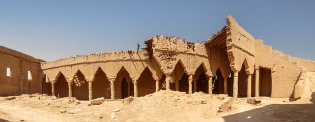 The palaces of Al -Muqbel, the old buildings of clay, from the Saudi heritage